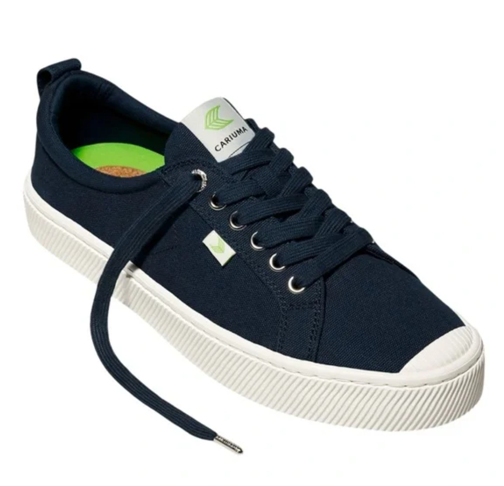 Cariuma Women's OCA Low Canvas Sneakers Size 9 Navy Blue Organic Cotton NIB